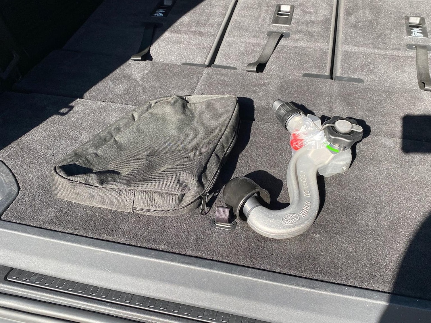 Used Land Rover Defender 2025 for sale - 78144526: Photo 32