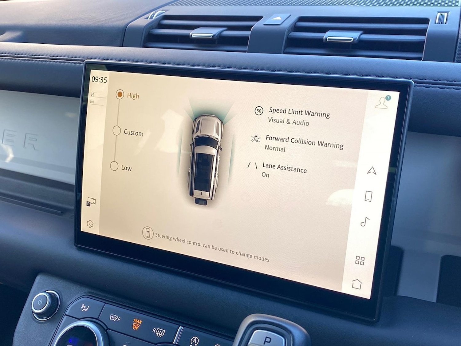 Used Land Rover Defender 2025 for sale - 78144526: Photo 45