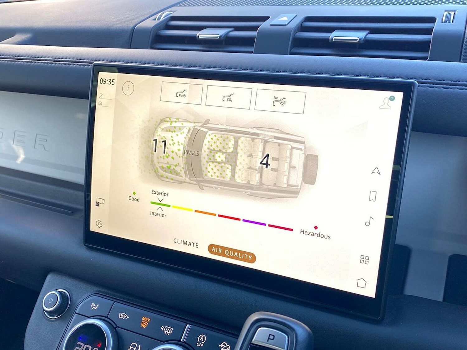 Used Land Rover Defender 2025 for sale - 78144526: Photo 46