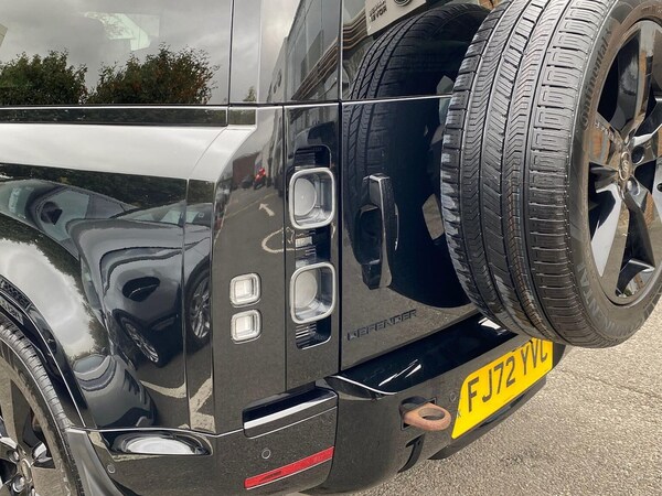 Used Land Rover Defender 2022 for sale - 76287222: Photo 19