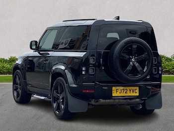 Used Land Rover Defender 2022 for sale - 76287222: Photo