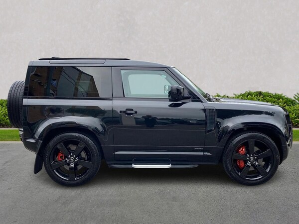 Used Land Rover Defender 2022 for sale - 76287222: Photo 5