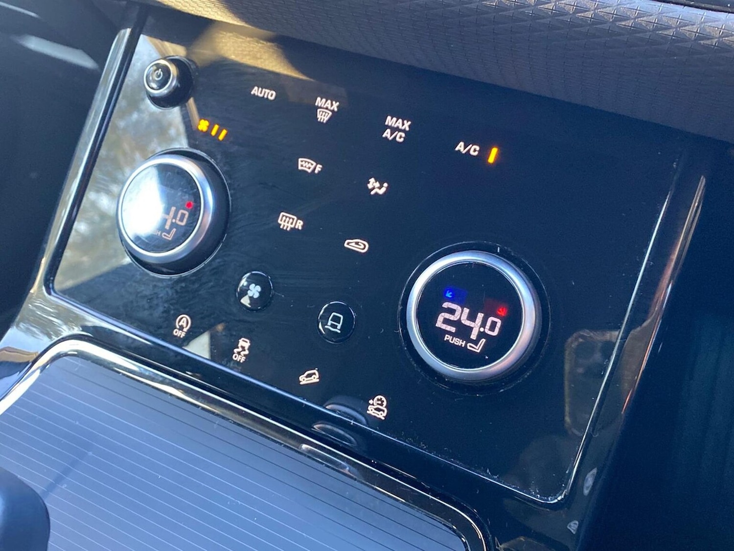 Used Land Rover Range Rover Evoque 2023 for sale - 77065781: Photo 23