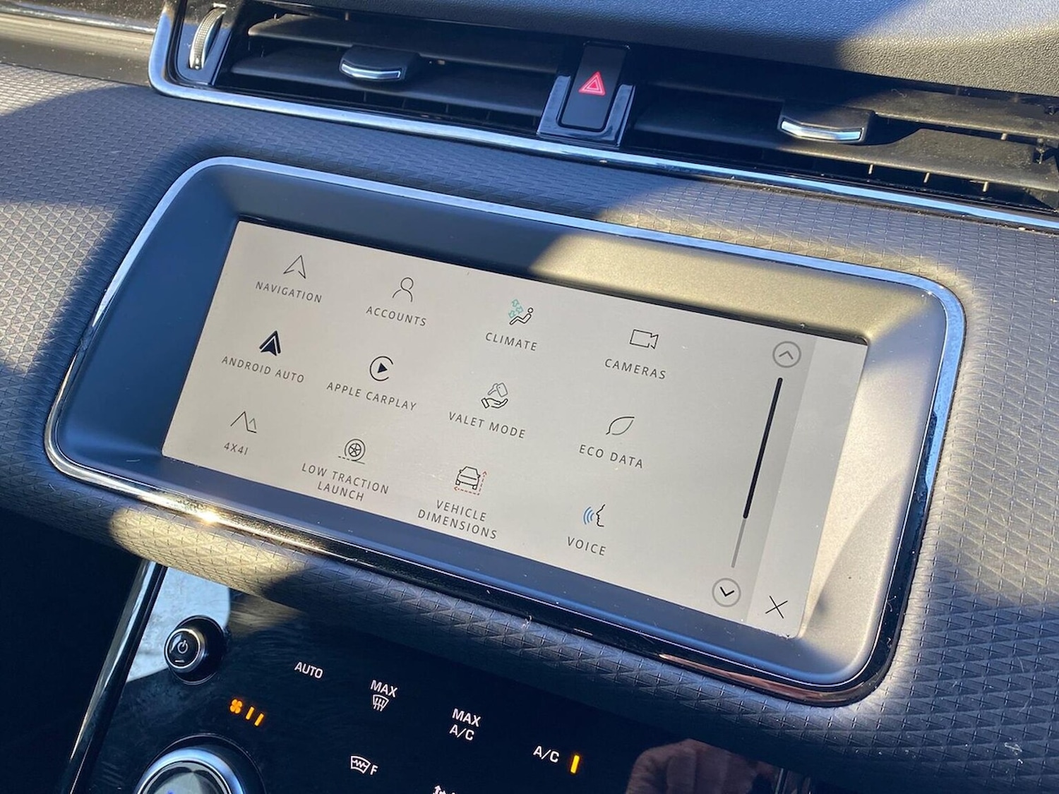 Used Land Rover Range Rover Evoque 2023 for sale - 77065781: Photo 34