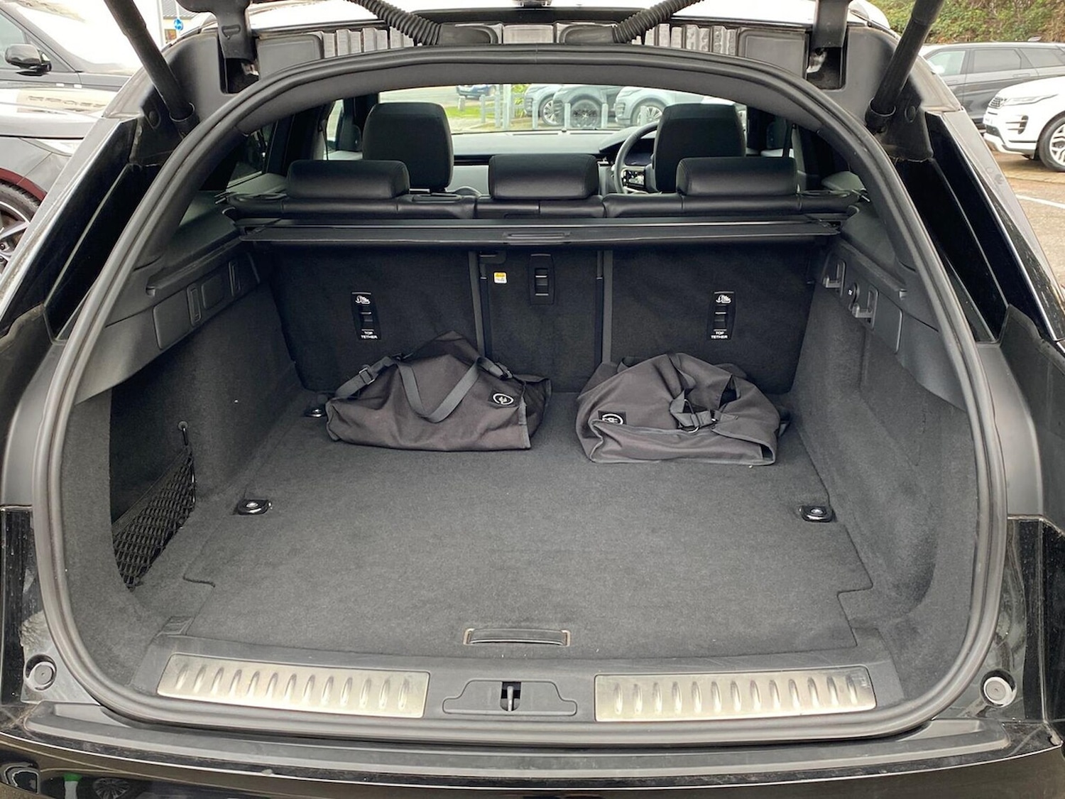 Used Land Rover Range Rover Velar 2023 for sale - 76963578: Photo 10