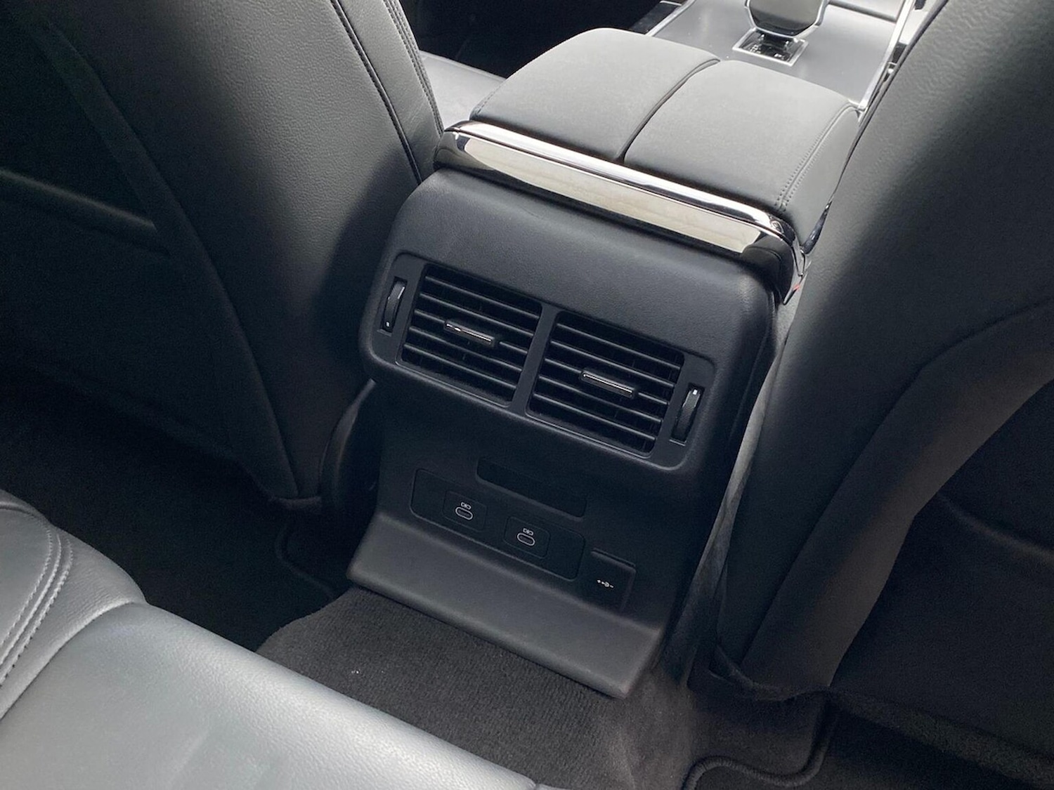 Used Land Rover Range Rover Velar 2023 for sale - 76963578: Photo 18