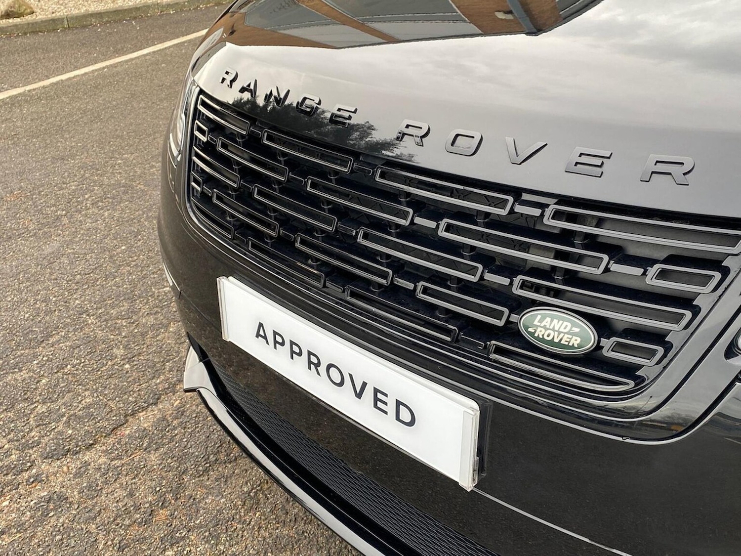 Used Land Rover Range Rover Velar 2023 for sale - 76963578: Photo 30