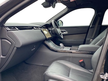 Used Land Rover Range Rover Velar 2023 for sale - 76963578: Photo