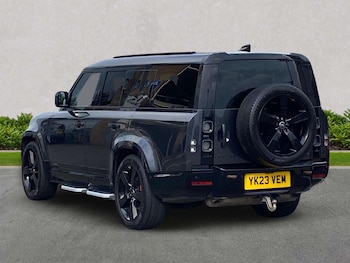 Used Land Rover Defender 2023 for sale - 78310358: Photo