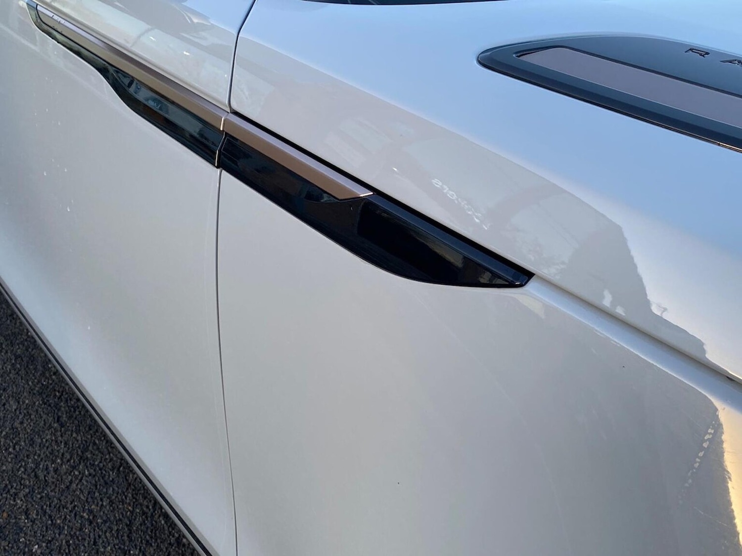 Used Land Rover Range Rover Velar 2024 for sale - 77080862: Photo 33