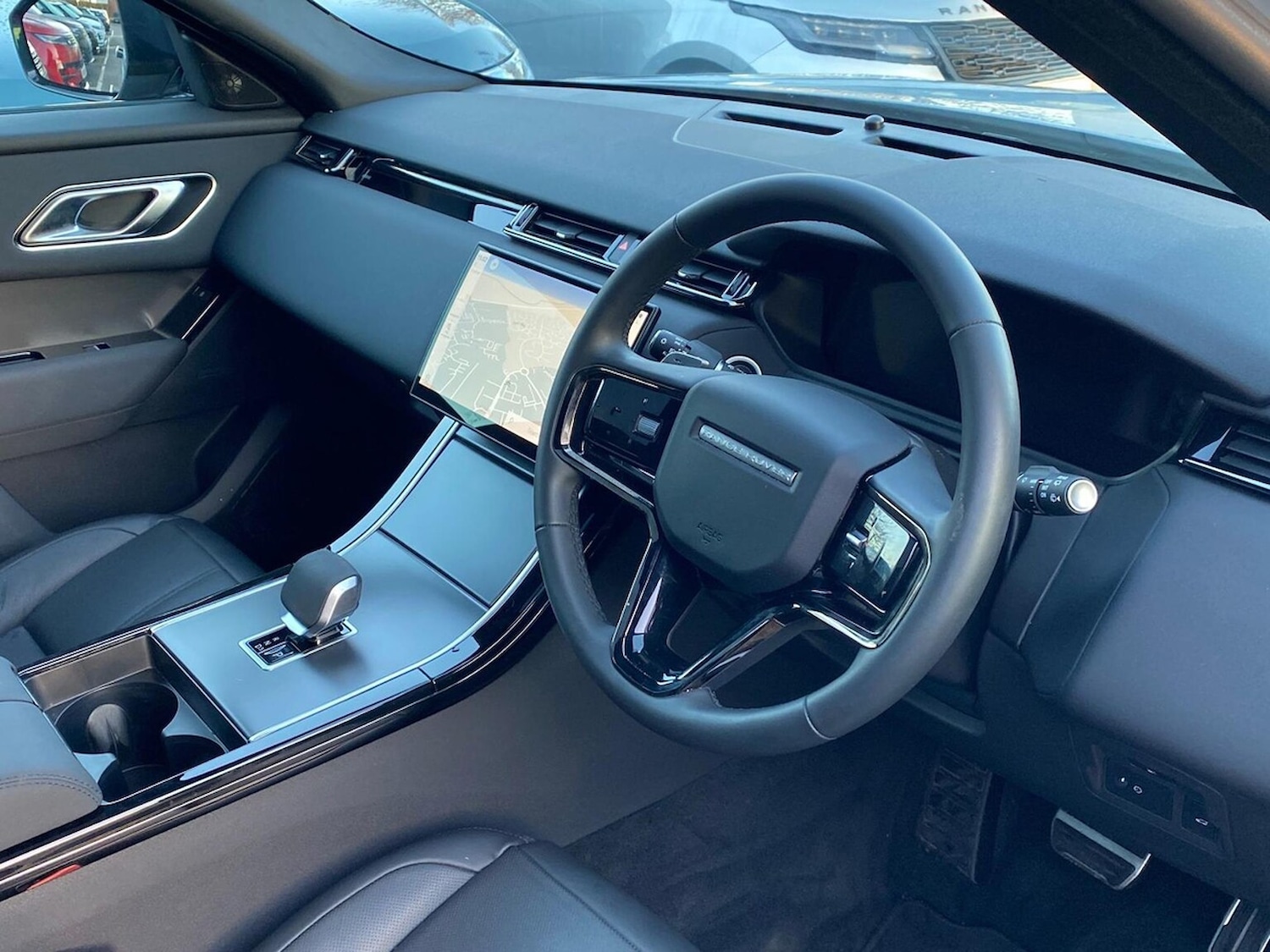 Used Land Rover Range Rover Velar 2024 for sale - 77080862: Photo 37