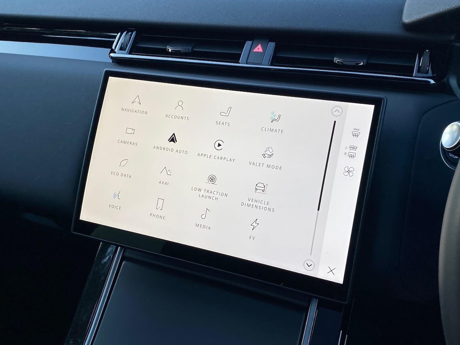 Used Land Rover Range Rover Velar 2024 for sale - 77080862: Photo 42