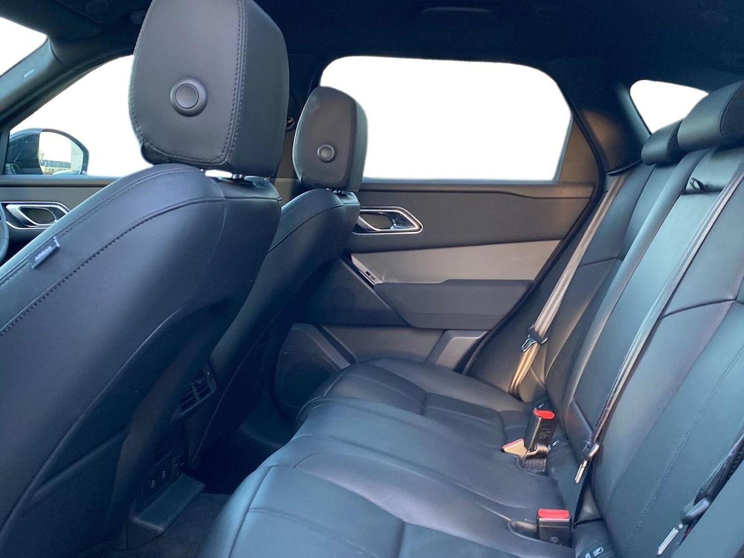 Used Land Rover Range Rover Velar 2024 for sale - 77080862: Photo 6