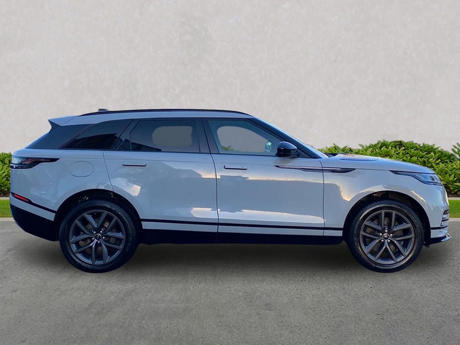 Used Land Rover Range Rover Velar 2024 for sale - 77080862: Photo 7