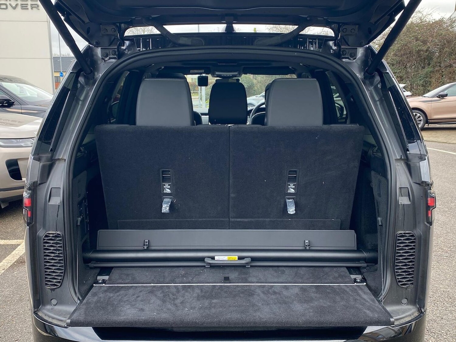 Used Land Rover Discovery 2025 for sale - 77487933: Photo 35