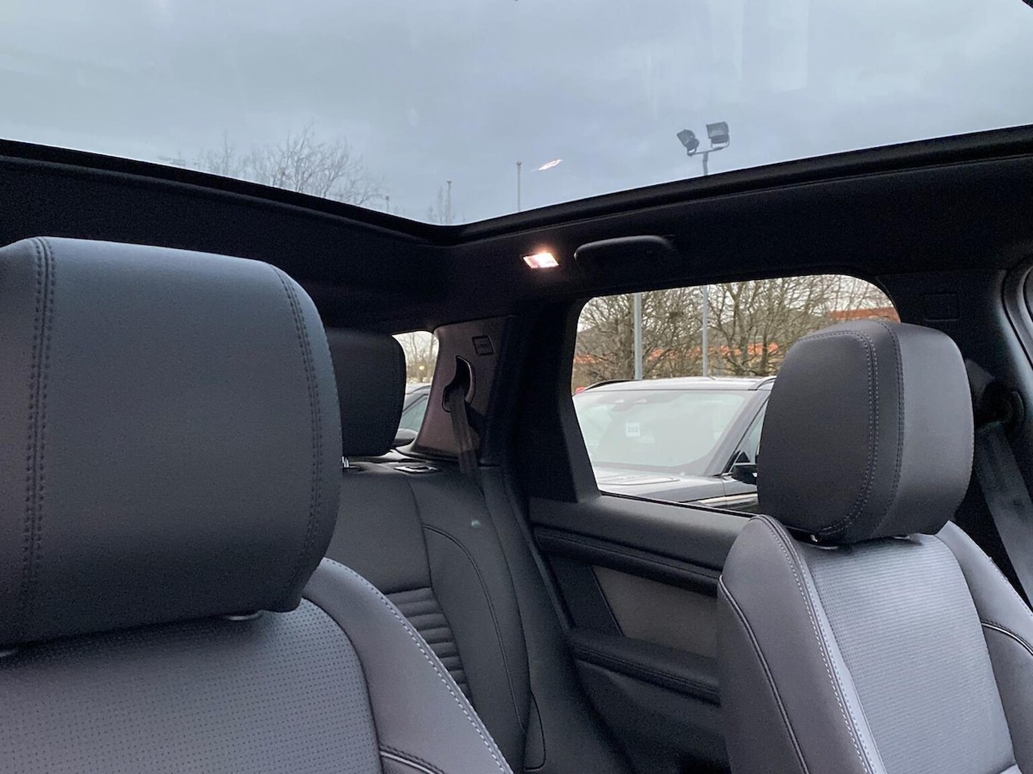 Used Land Rover Discovery Sport 2025 for sale - 76931598: Photo 21