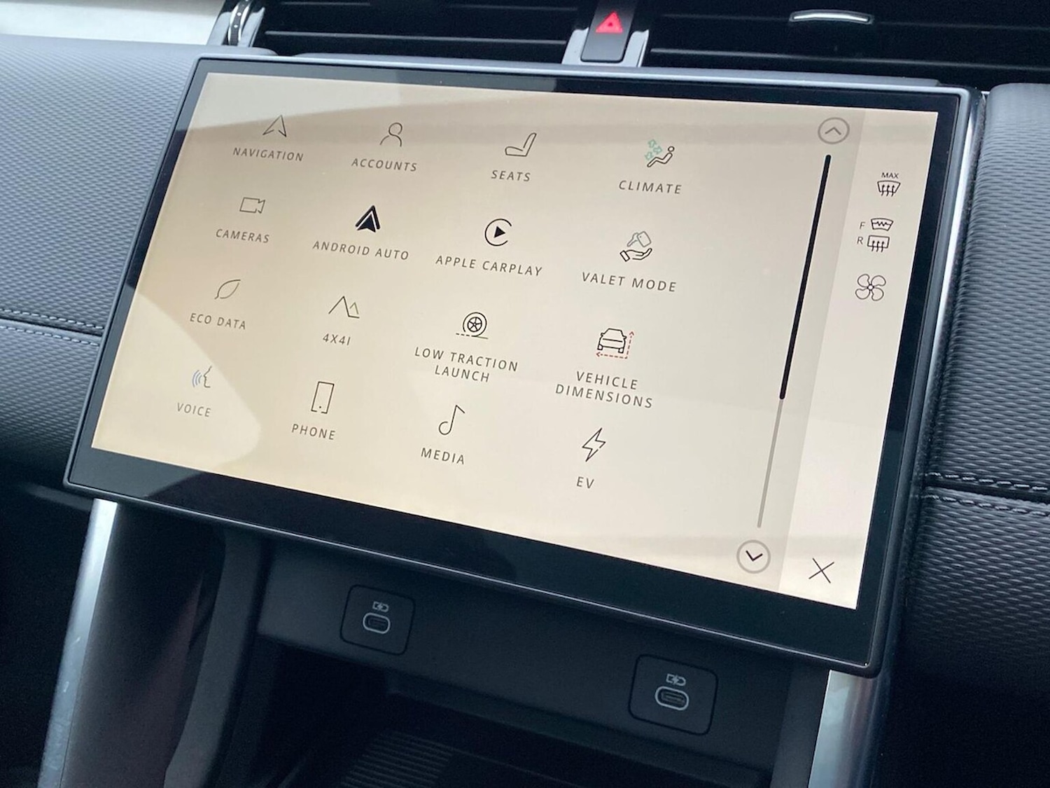 Used Land Rover Discovery Sport 2025 for sale - 76931598: Photo 34