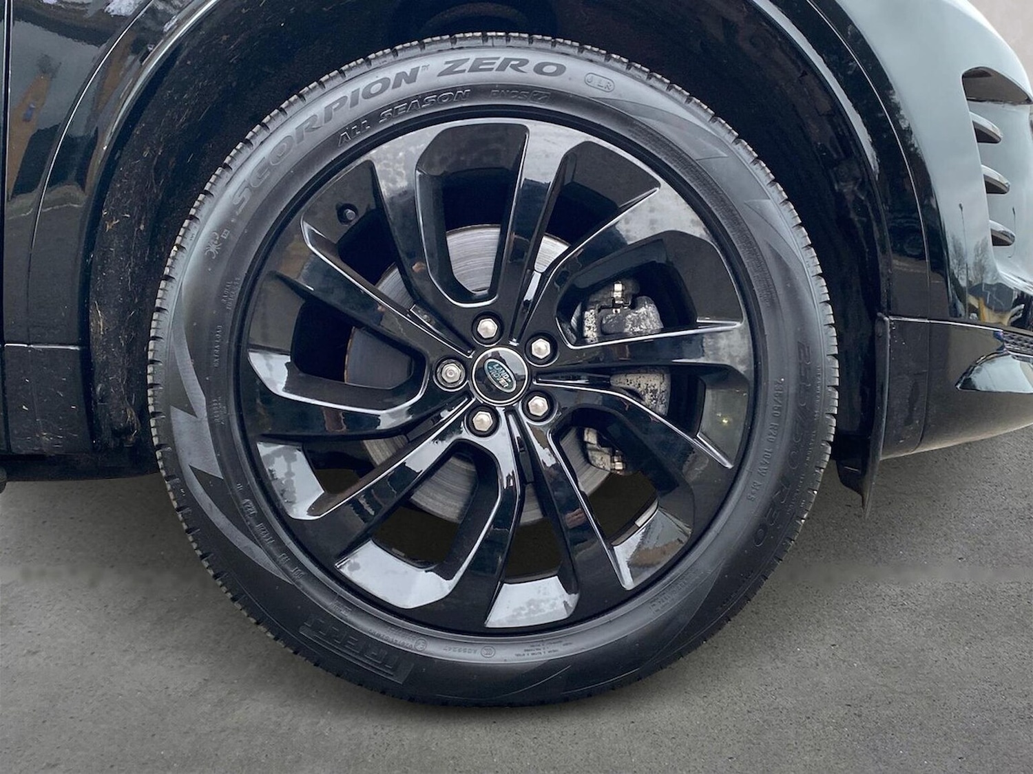 Used Land Rover Discovery Sport 2025 for sale - 76931598: Photo 8