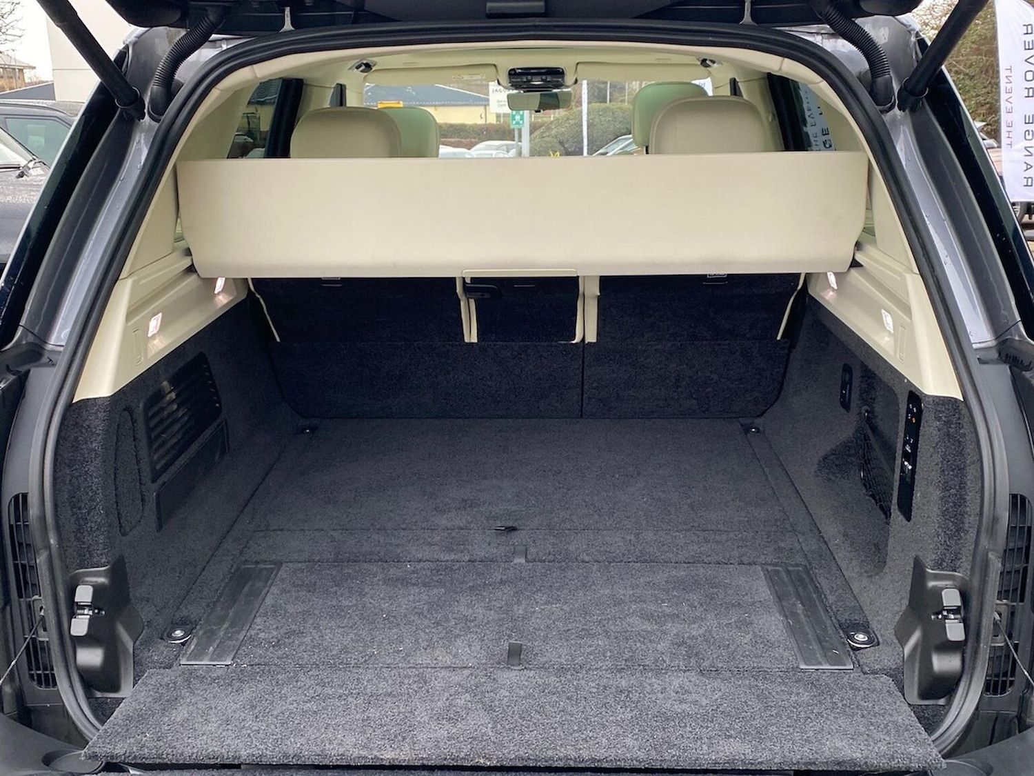 Used Land Rover Range Rover 2023 for sale - 77901709: Photo 27