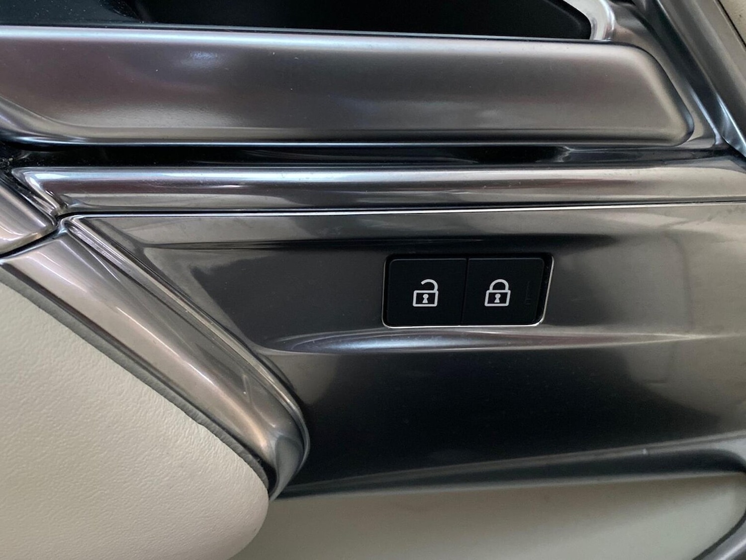 Used Land Rover Range Rover 2023 for sale - 77901709: Photo 38