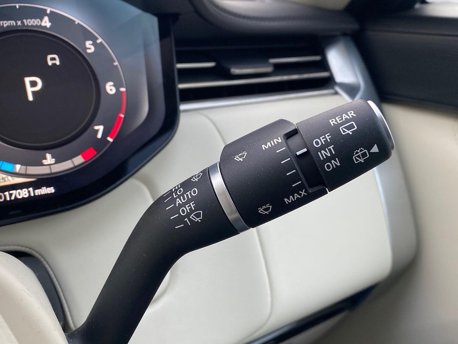 Used Land Rover Range Rover 2023 for sale - 77901709: Photo 41