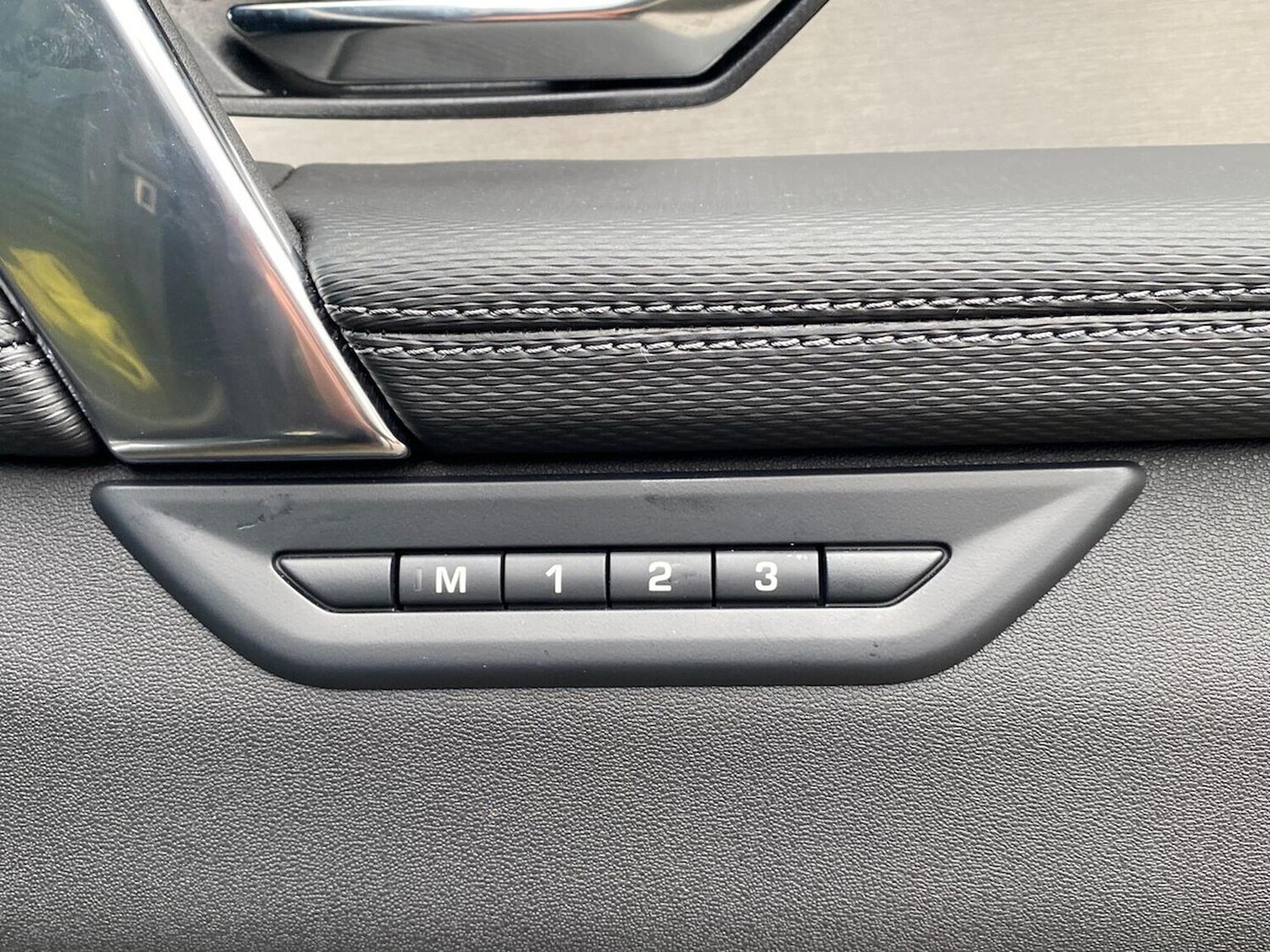 Used Land Rover Discovery Sport 2025 for sale - 78193691: Photo 27