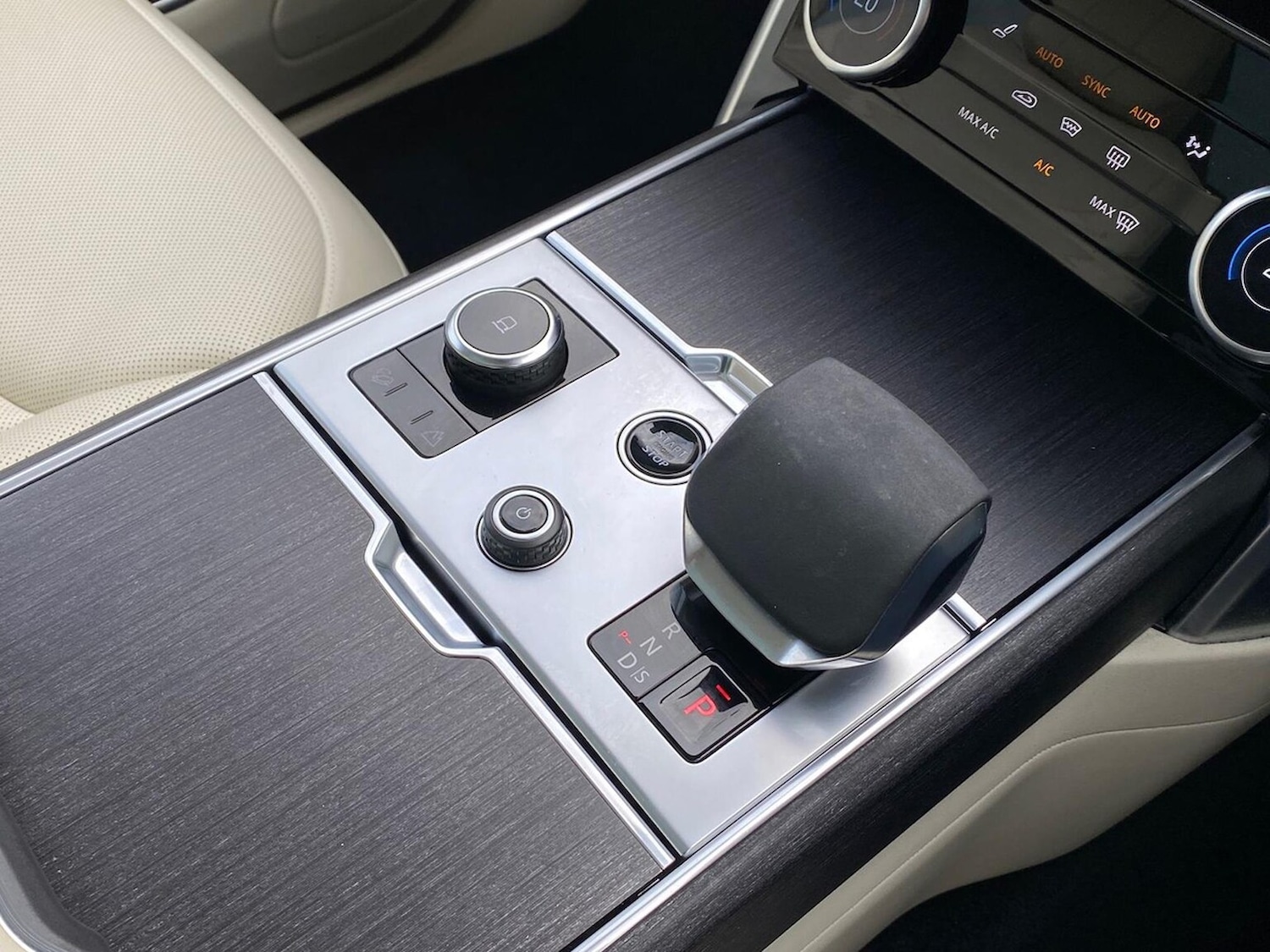 Used Land Rover Range Rover 2022 for sale - 76637800: Photo 13