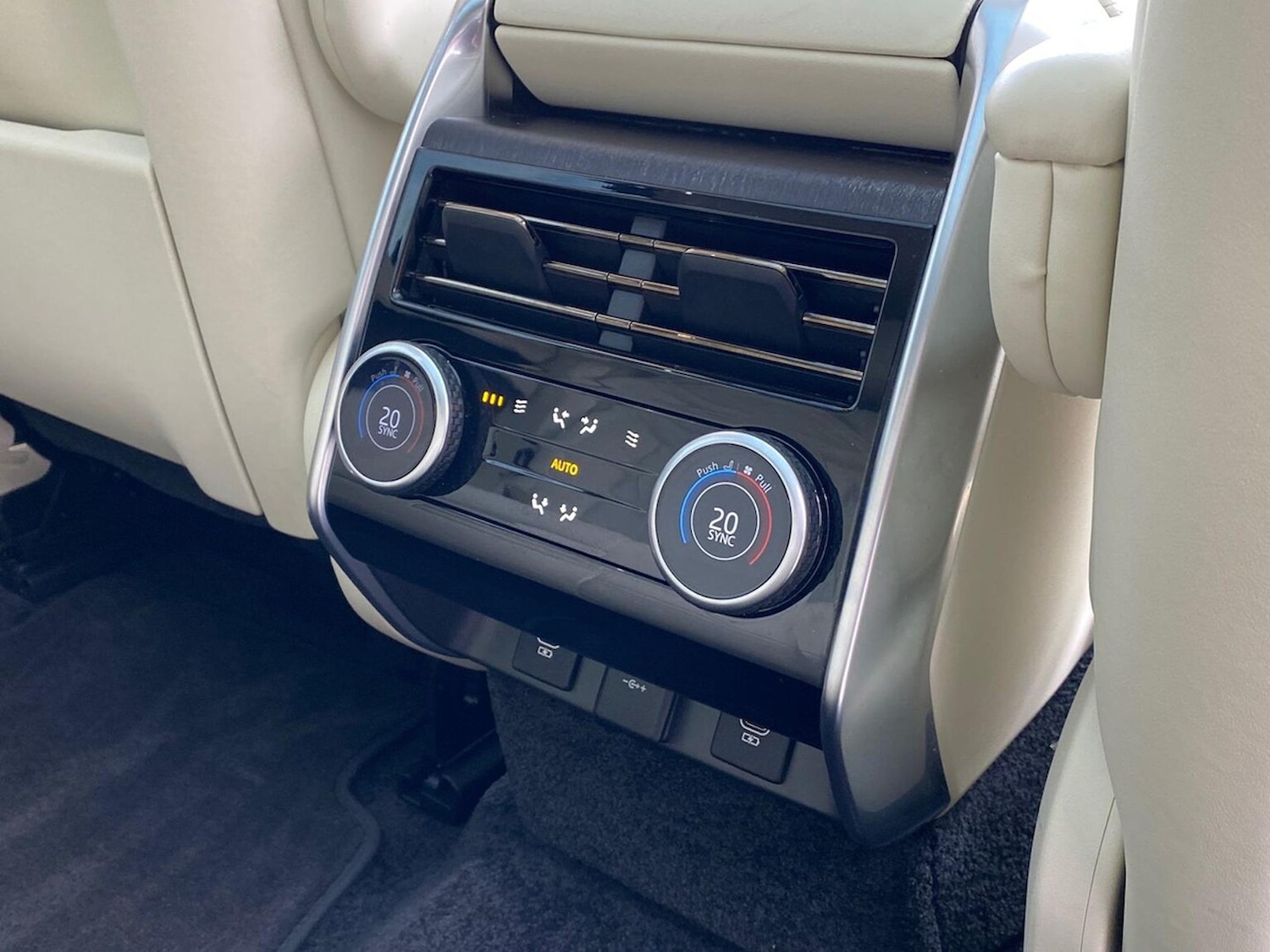 Used Land Rover Range Rover 2022 for sale - 76637800: Photo 18