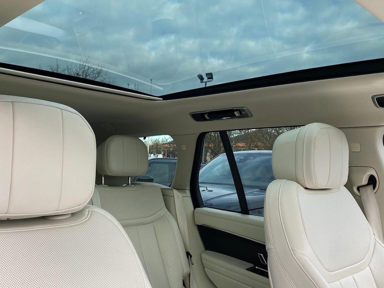 Used Land Rover Range Rover 2022 for sale - 76637800: Photo 21