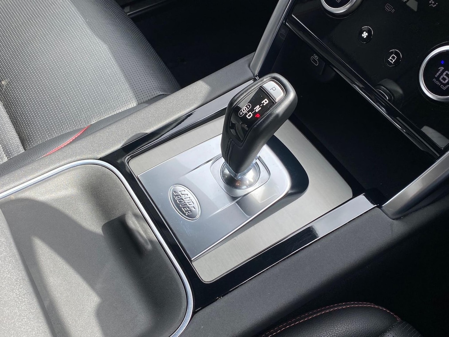 Used Land Rover Discovery Sport 2021 for sale - 76464683: Photo 13