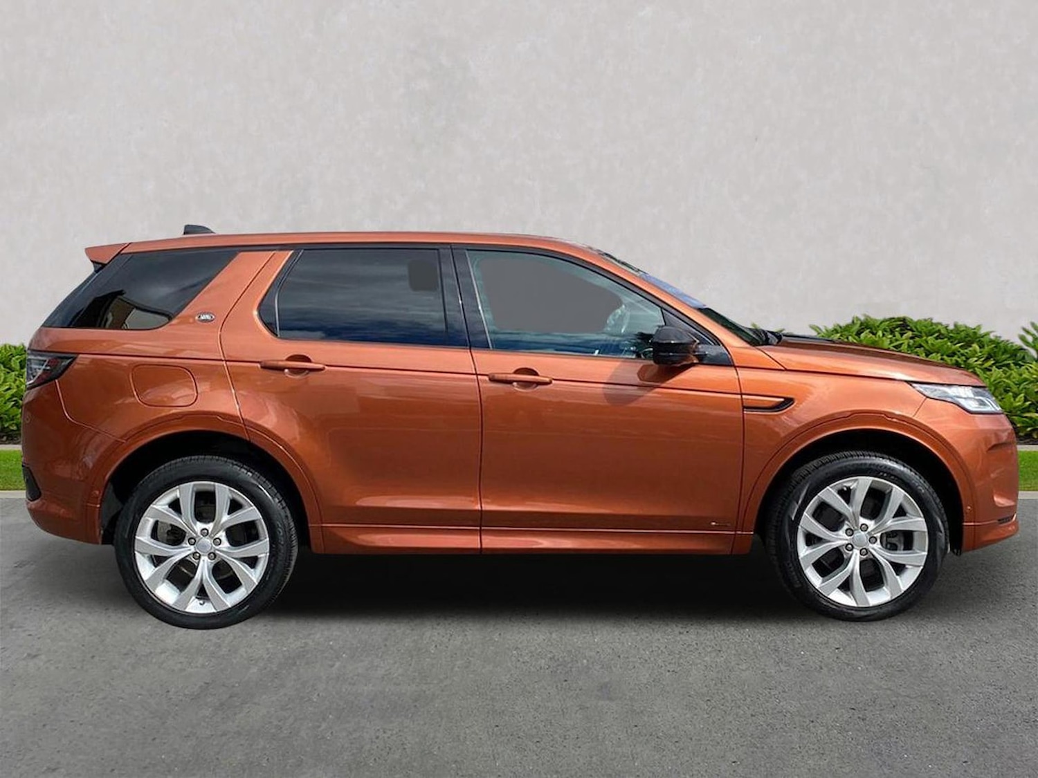 Used Land Rover Discovery Sport 2021 for sale - 76464683: Photo 5