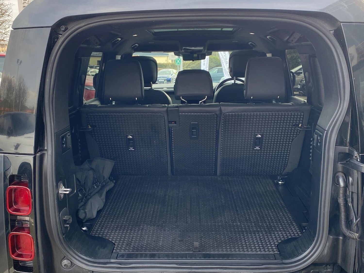 Used Land Rover Defender 2023 for sale - 78194456: Photo 12