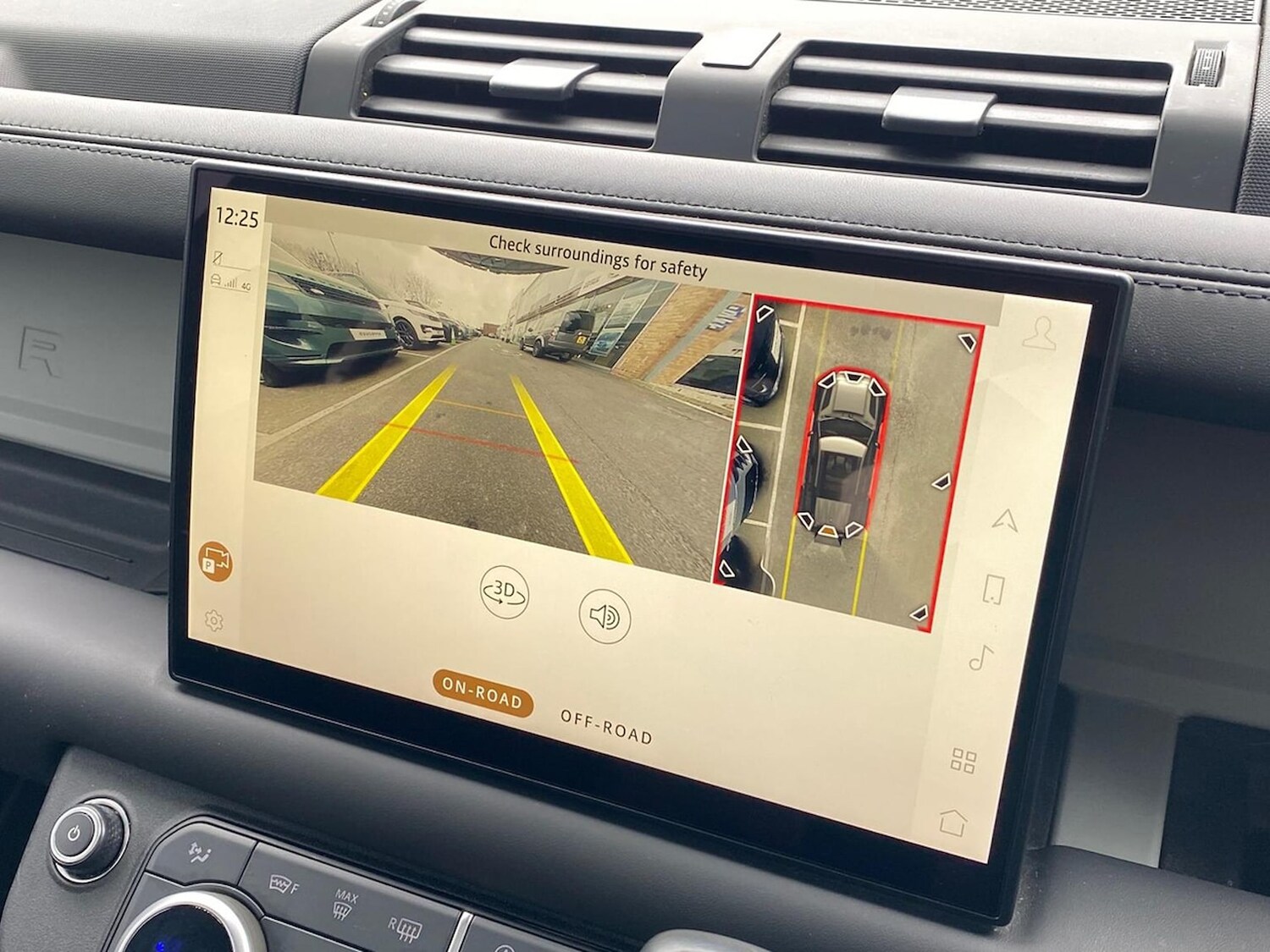 Used Land Rover Defender 2023 for sale - 78194456: Photo 14