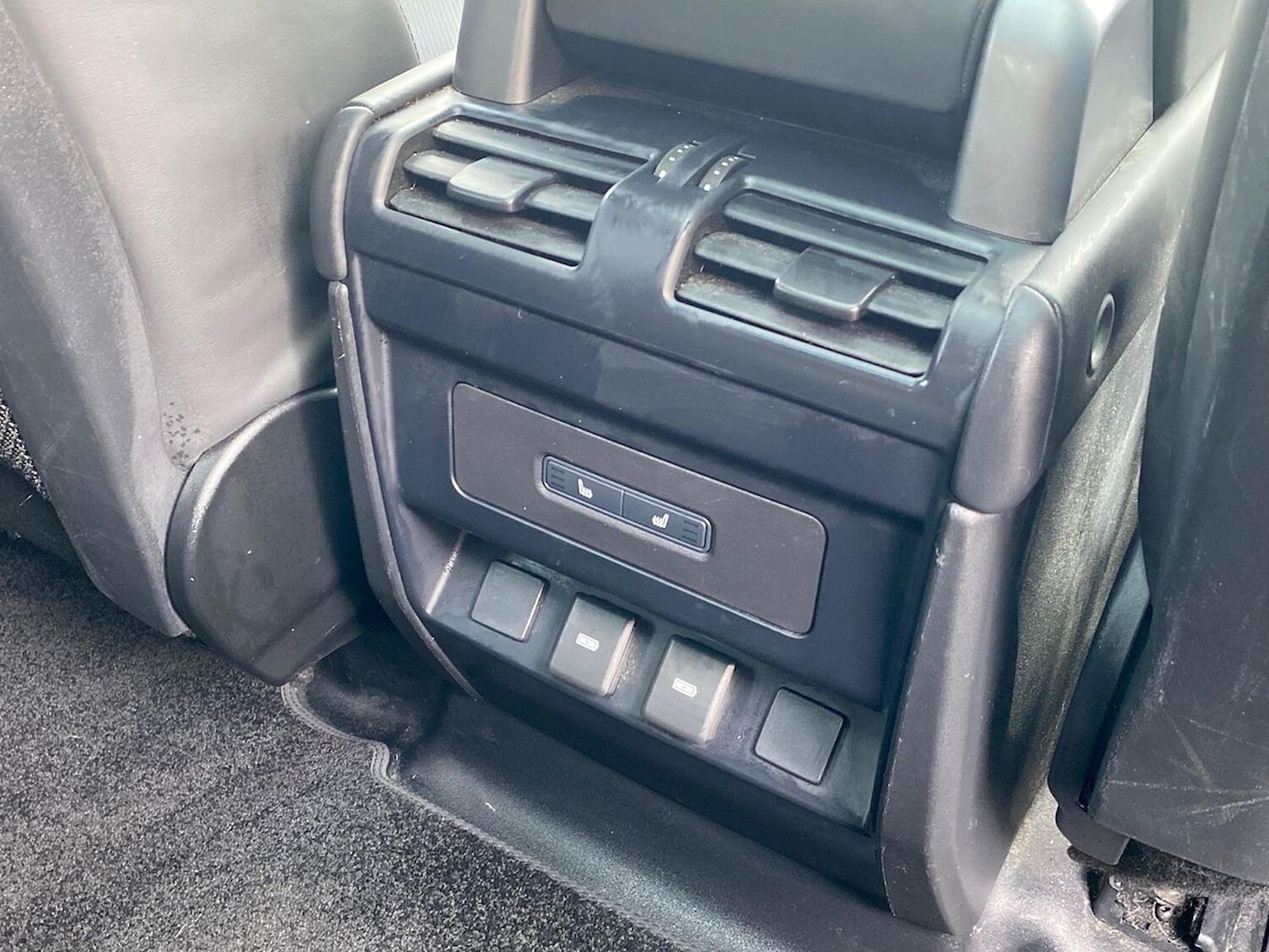 Used Land Rover Defender 2023 for sale - 78194456: Photo 20