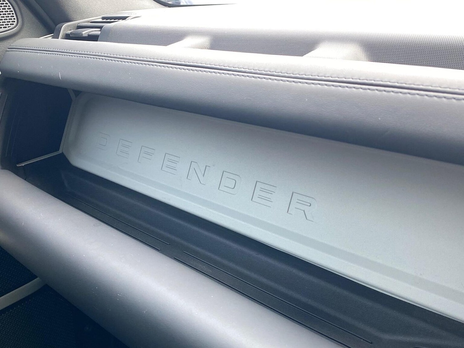 Used Land Rover Defender 2023 for sale - 78194456: Photo 33