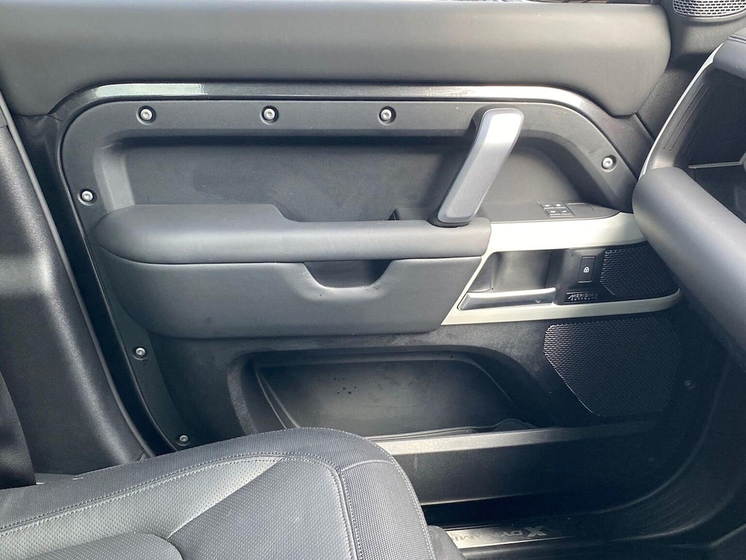 Used Land Rover Defender 2023 for sale - 78194456: Photo 34