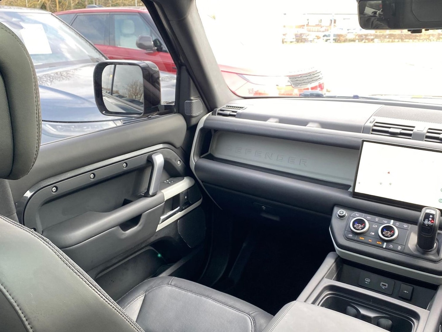 Used Land Rover Defender 2023 for sale - 78194456: Photo 37