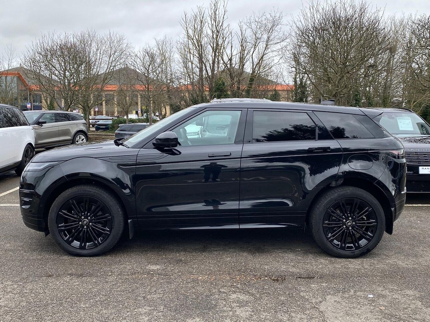 Used Land Rover Range Rover Evoque 2025 for sale - 77630151: Photo 30