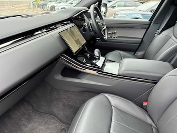 Used Land Rover Range Rover Sport 2025 for sale - 78554933: Photo