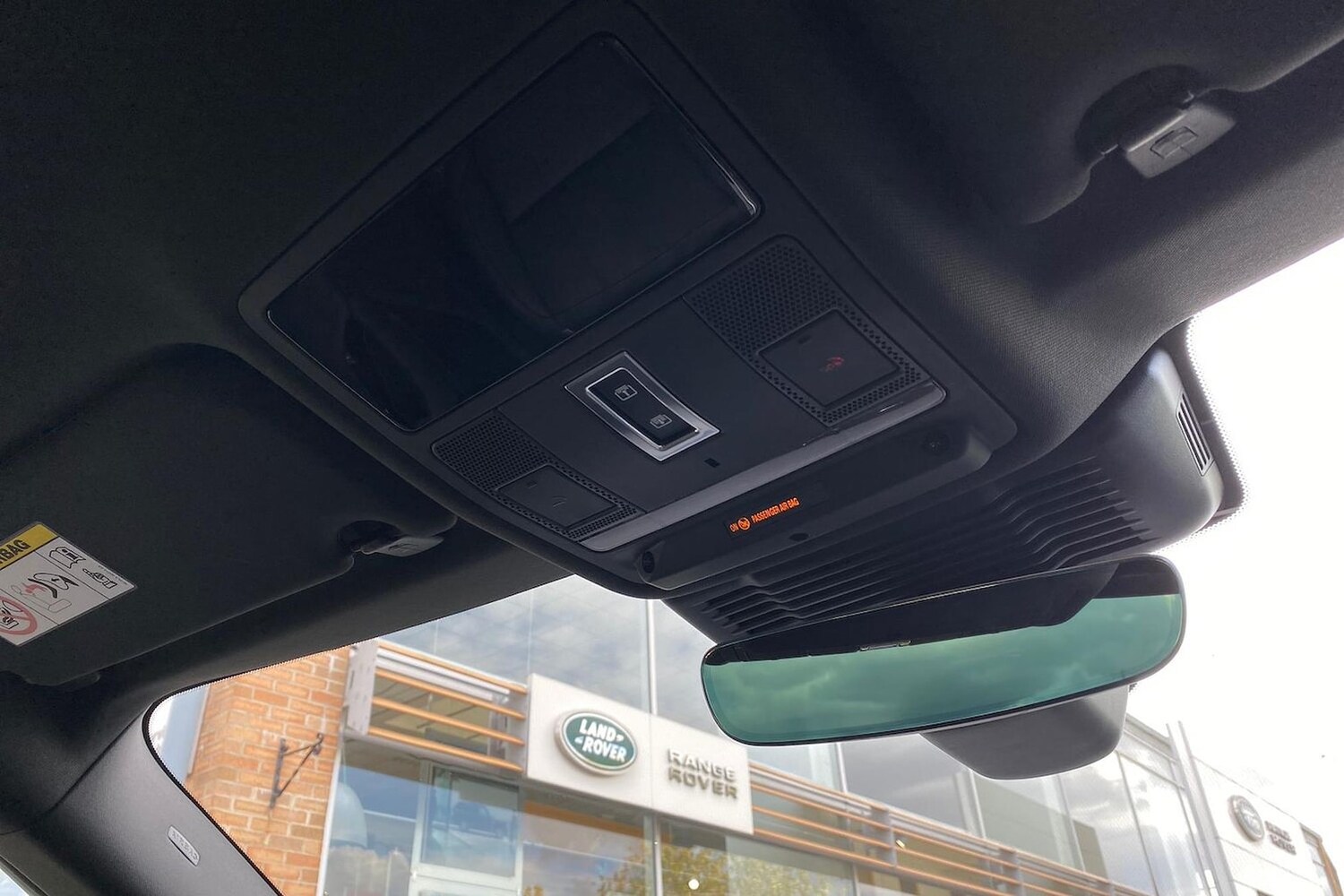 Used Land Rover Range Rover Evoque 2025 for sale - 77487907: Photo 14