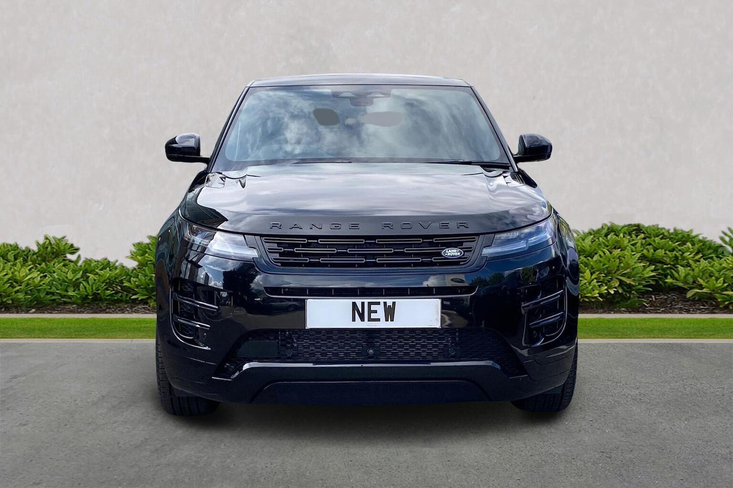 Used Land Rover Range Rover Evoque 2025 for sale - 77487907: Photo 5