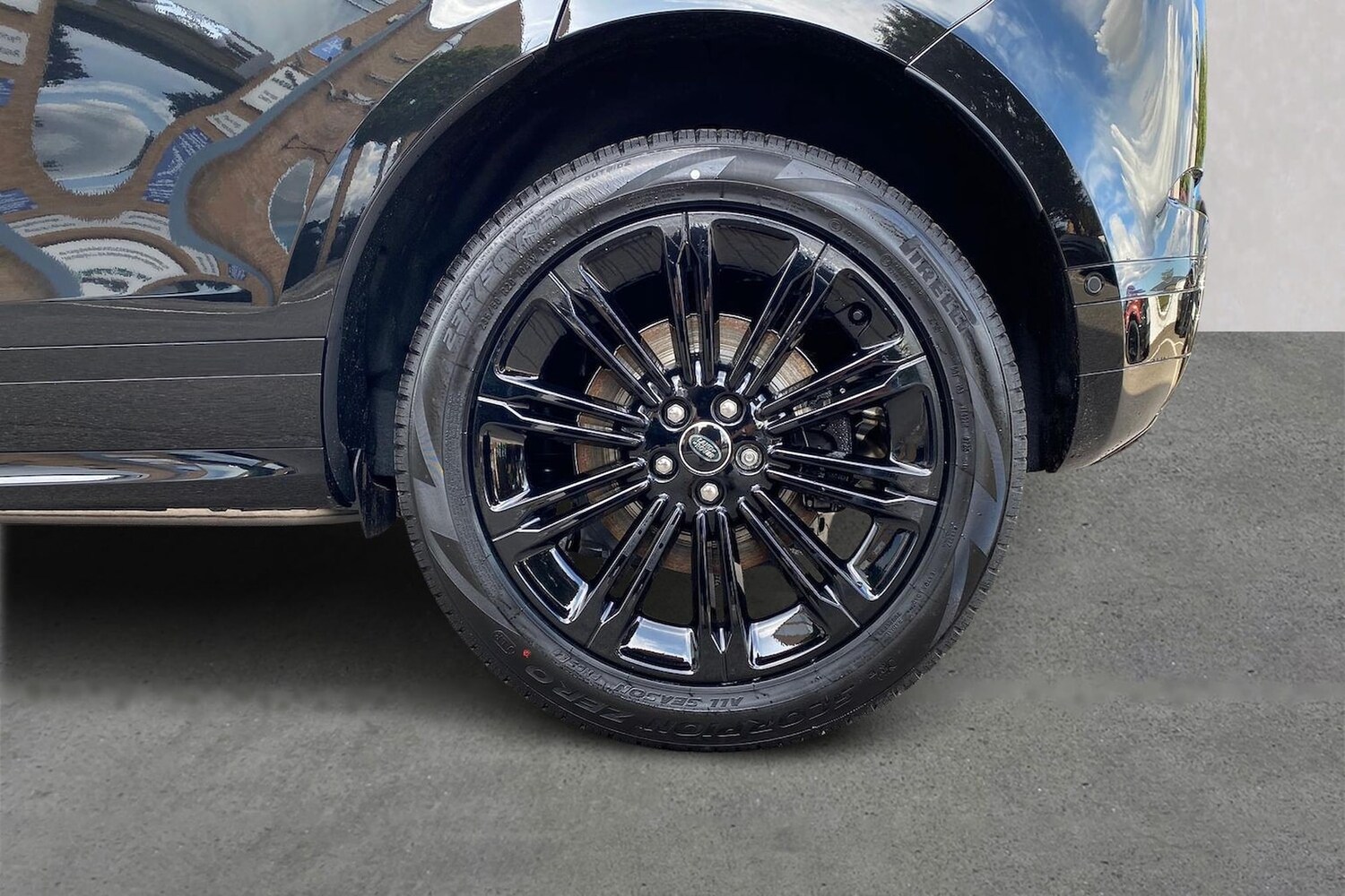 Used Land Rover Range Rover Evoque 2025 for sale - 77487907: Photo 6