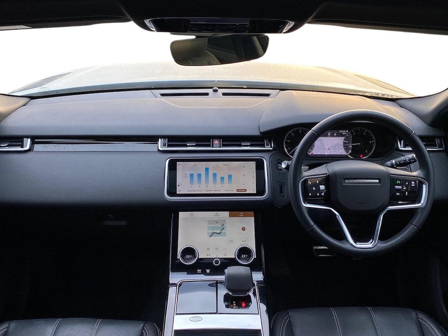 Used Land Rover Range Rover Velar 2023 for sale - 77548379: Photo 9