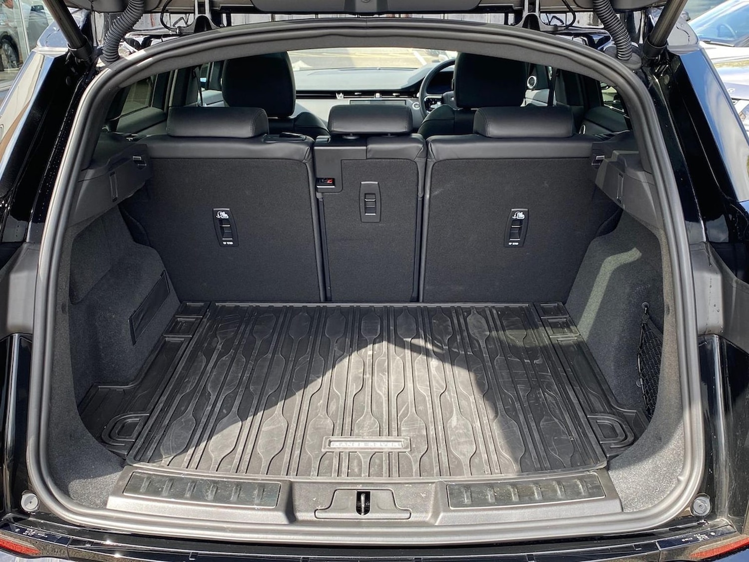 Used Land Rover Range Rover Evoque 2025 for sale - 76129043: Photo 10