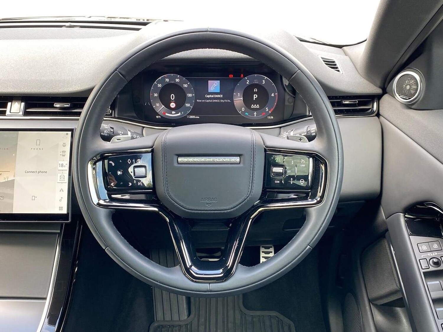 Used Land Rover Range Rover Evoque 2025 for sale - 76129043: Photo 15