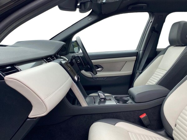 Used Land Rover Discovery Sport 2024 for sale - 76194446: Photo 3