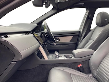 Used Land Rover Discovery Sport 2024 for sale - 76194445: Photo