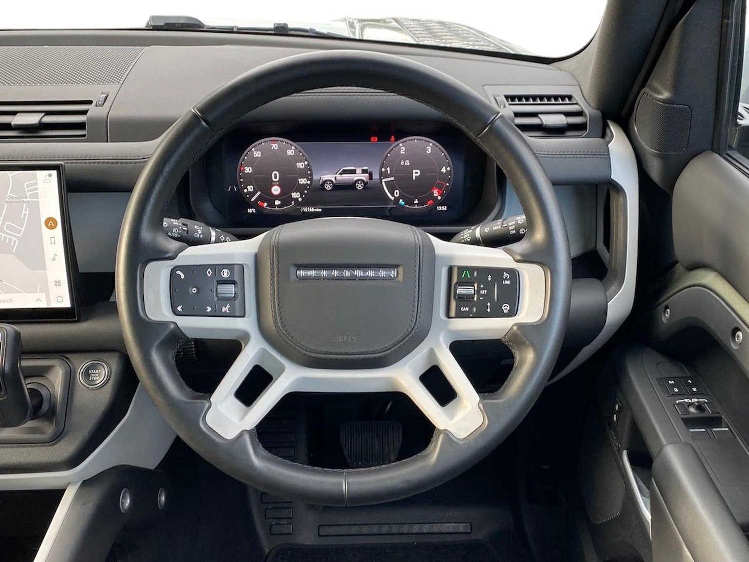 Used Land Rover Defender 2024 for sale - 76559819: Photo 15