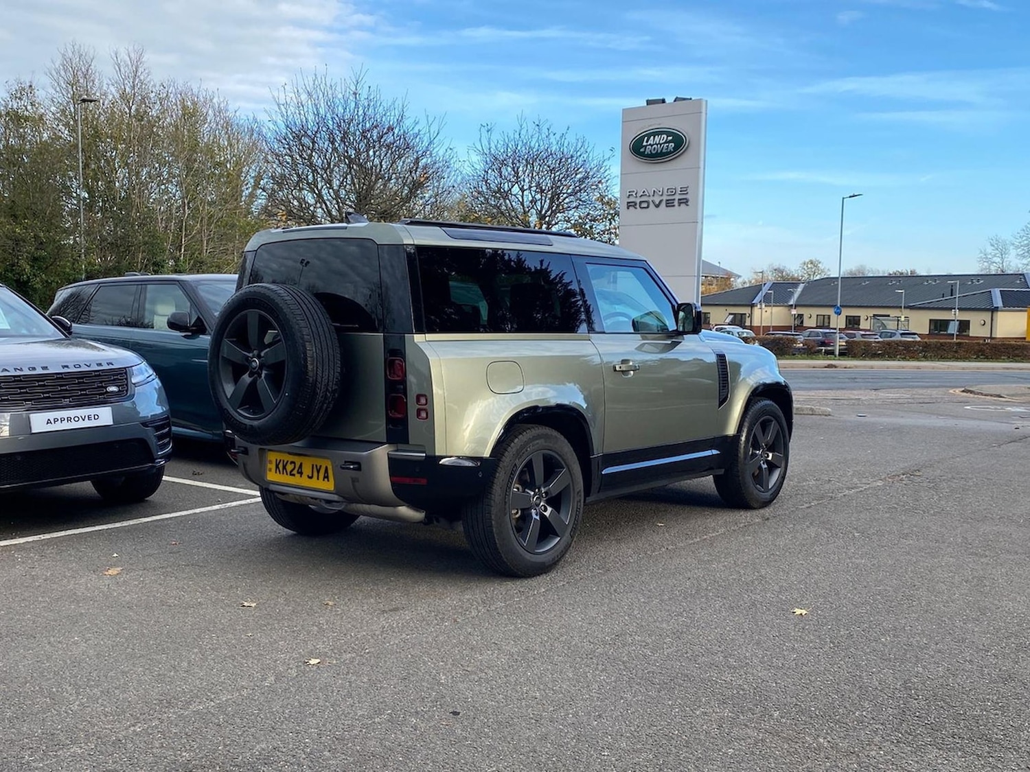 Used Land Rover Defender 2024 for sale - 76559819: Photo 29