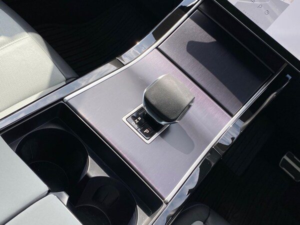 Used Land Rover Range Rover Evoque 2025 for sale - 76089166: Photo 13